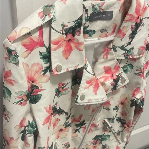 Bagatelle Women's Floral Leather Jacket - Cream and Pink - Picture 9 of 10